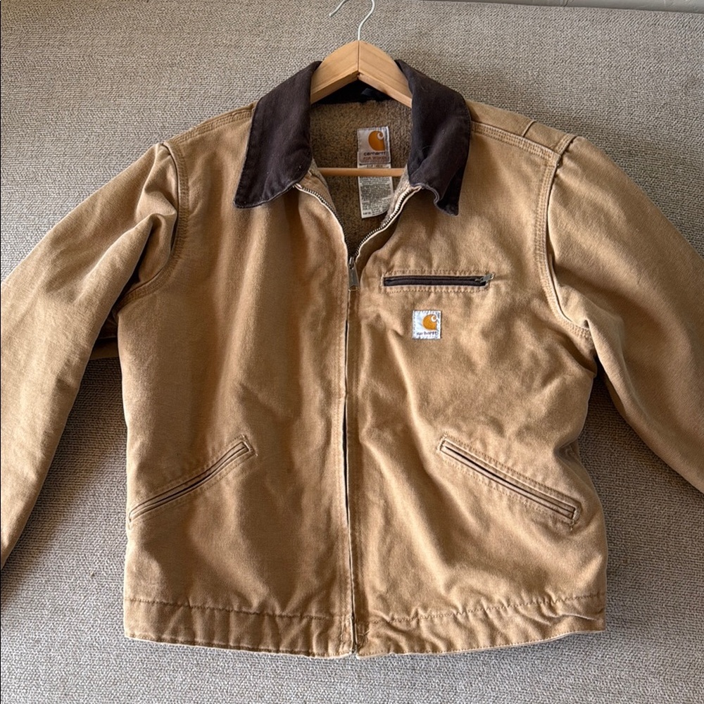 Carhartt Brown Jacket with Dark Collar